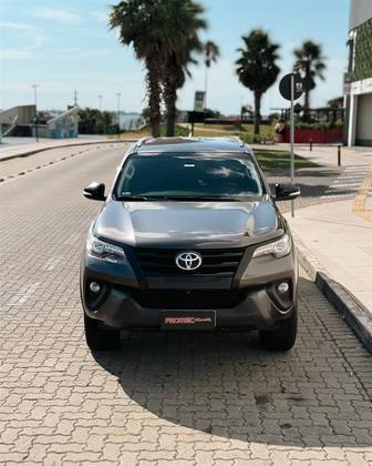 TOYOTA HILUX SW4 2.8 SRX 4X4 16V TURBO INTERCOOLER DIESEL 4P AUTOMÁTICO